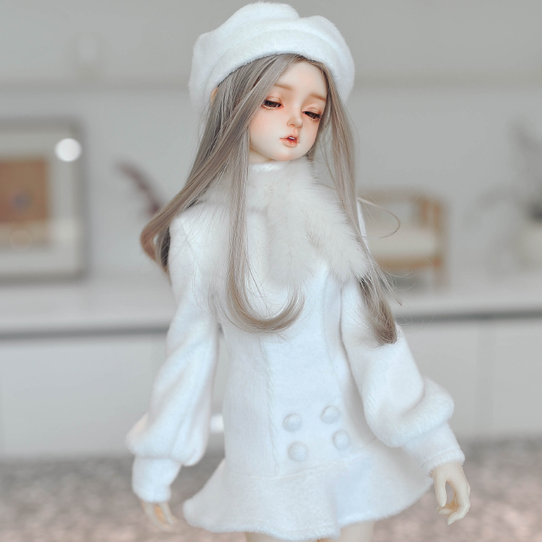 Winter Fluffy: White SD16（SD16 Girl）｜DOLK（ドルク）