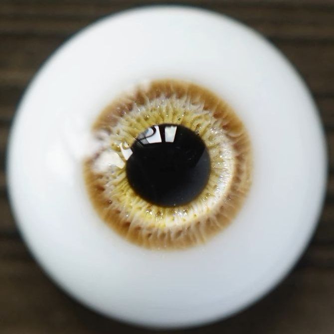 ※見本品 購入不可 レジンアイ ドールアイ 14mm 【追視】 空寂』】レジンアイA品高弧14mm（14/7）【莫伊眼-金瞳】｜DOLK（ドルク）