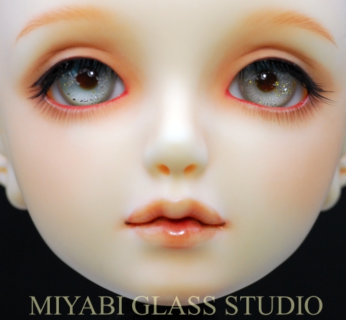 18mmミヤビグラスアイ月下美人