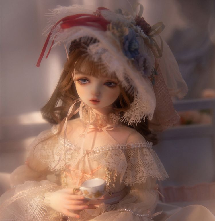 グリーン・ホワイト系 完成品♪ Charmdoll Alina × Ringdoll ボディー