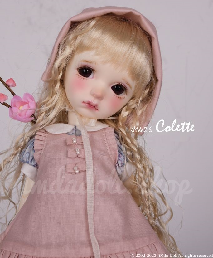 通販最安値iMda Doll bebe Chika 公式メイク Cream White 新品 本体