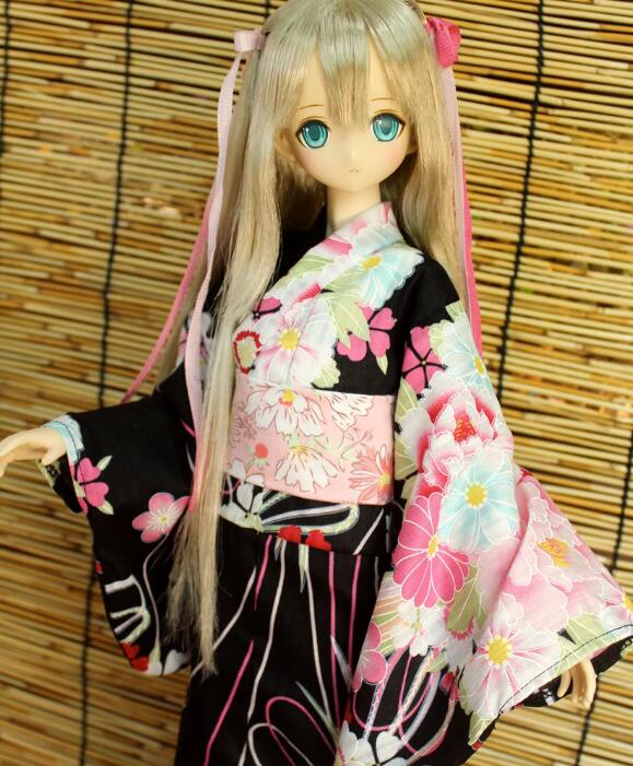 まき様【浴衣】両面柄 トールサイズ未使用品60407 浴衣(黒：桜花)40cm（MSD）｜DOLK（ドルク）