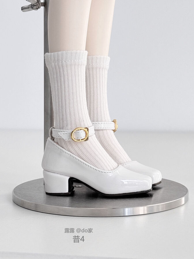 ミドルヒールパンプス：シャインホワイト（40cm,MDD対応）（MiniDD