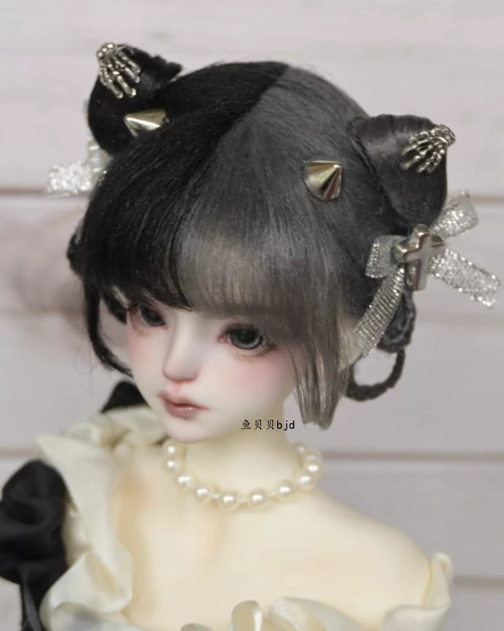 ゴシックお団子ウィッグ- ブラック (7-8inch)｜DOLK（ドルク）