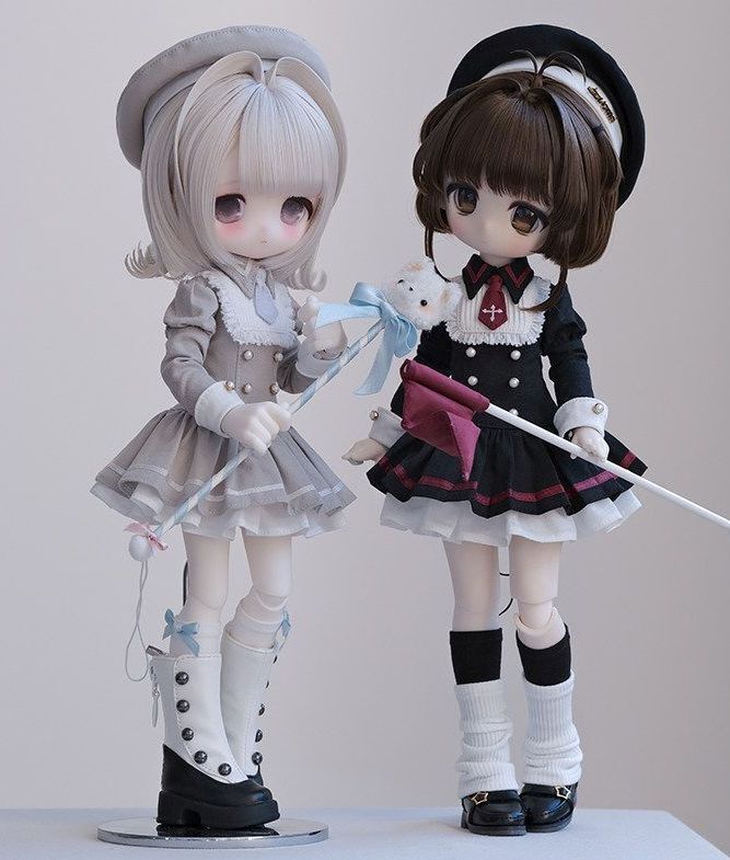 期間限定】少女指挥部 棍六 Gray(中腰版.四分帽) + Flag(Blue)｜DOLK