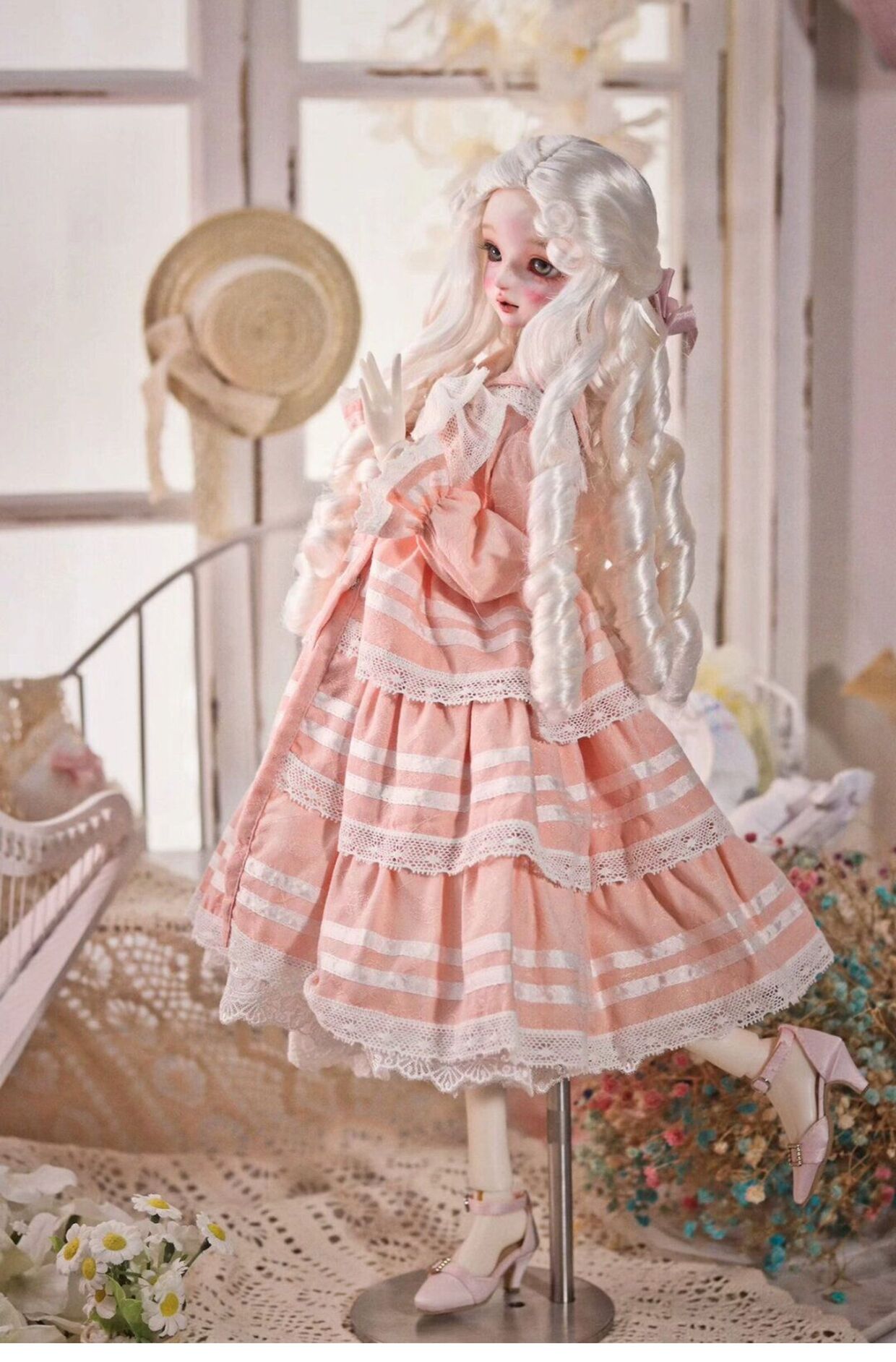 ビクトリア風縦ロールヘア：ピュアホワイト（8-9inch対応）｜DOLK