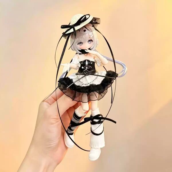帽子付きモノクロフリルスカートドレスセット（20cm,MINTY対応サイズ