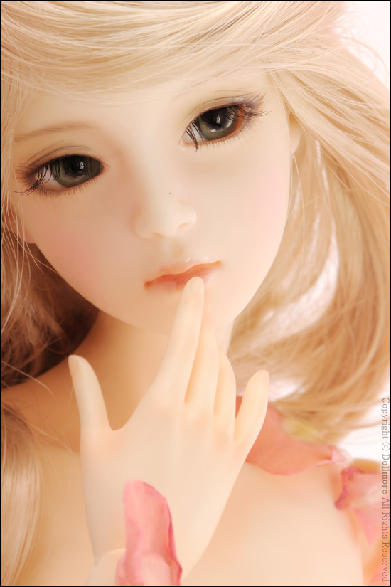 Model Doll F - Hayarn Cho｜DOLK（ドルク）