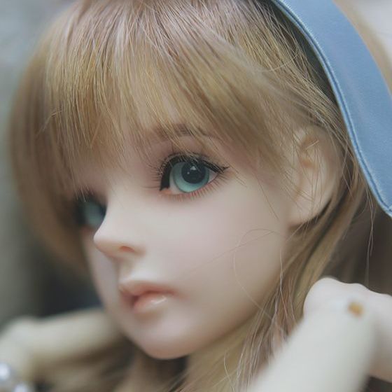 doll photo