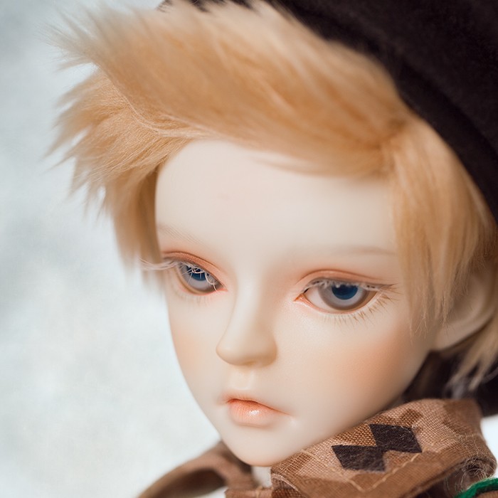 doll photo