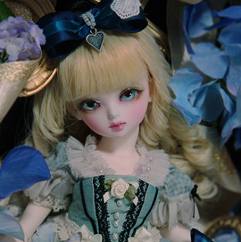 doll photo