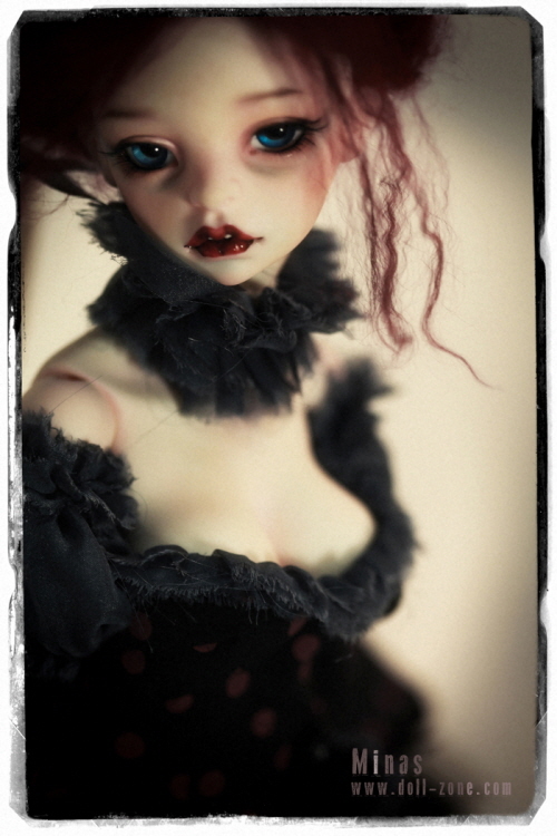 doll photo