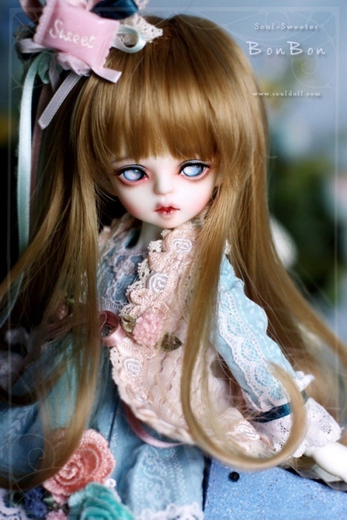 doll photo