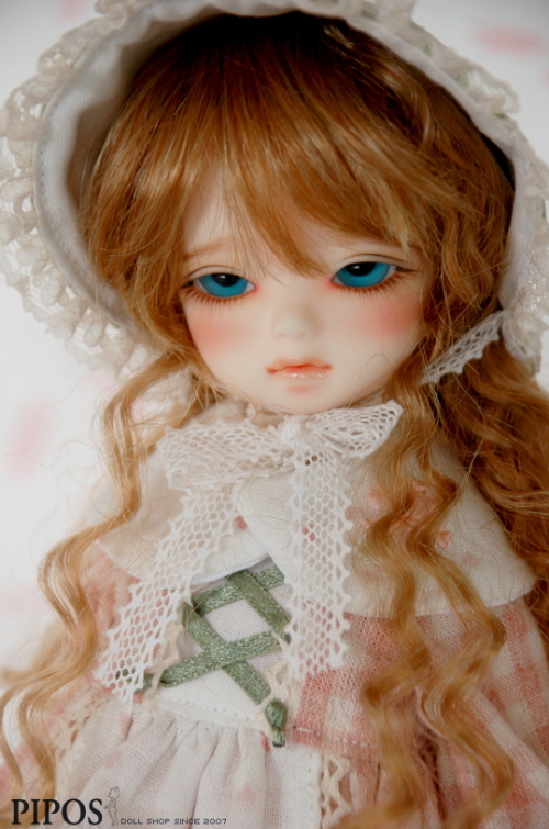 doll photo