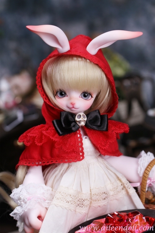doll photo