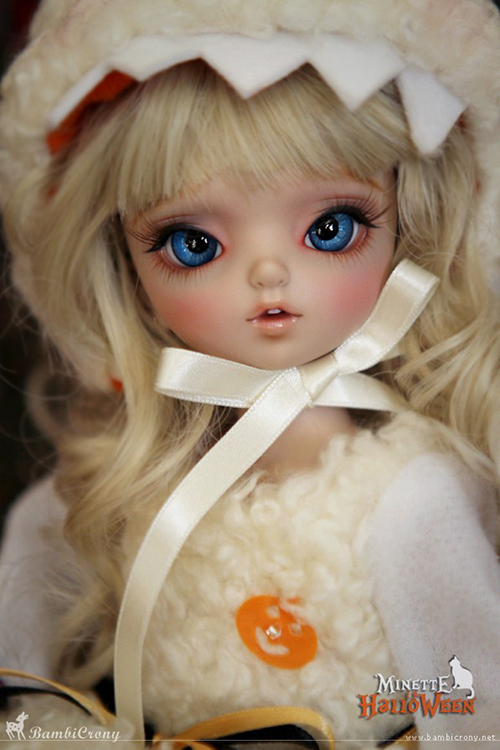 doll photo