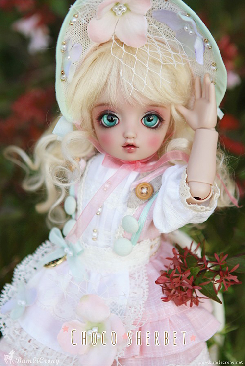 doll photo