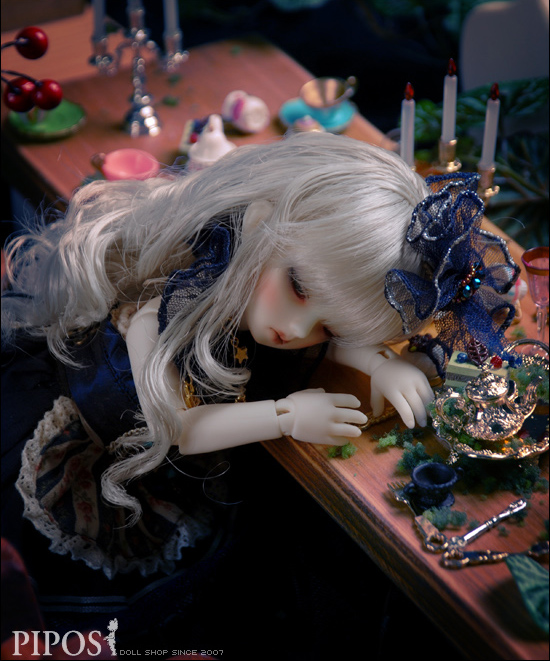 doll photo