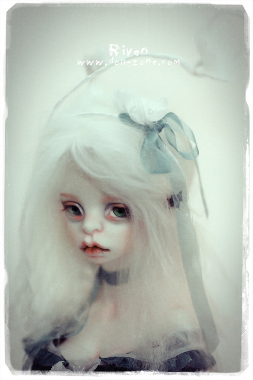 doll photo