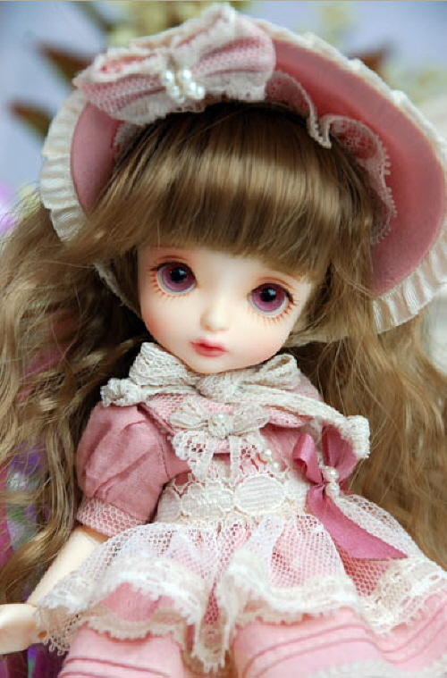 doll photo