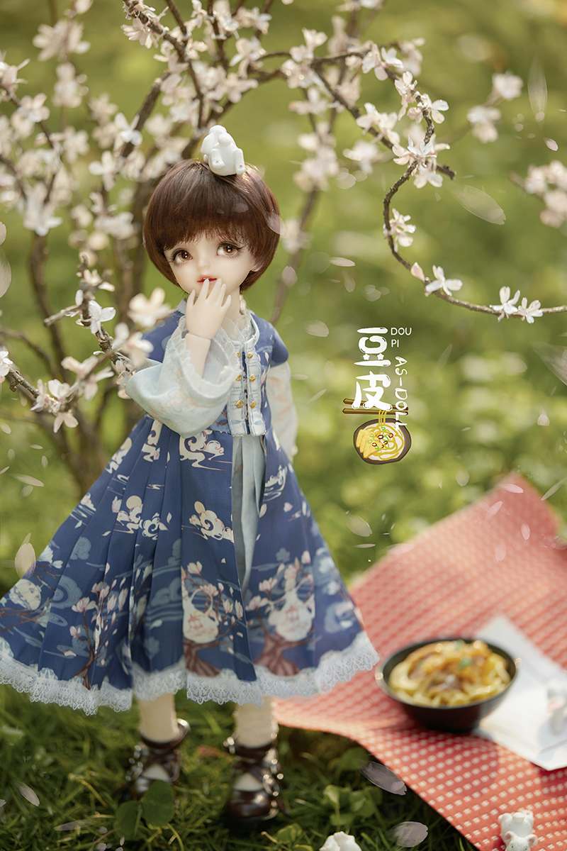 doll photo