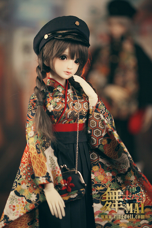 doll photo
