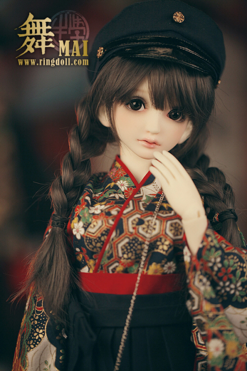 doll photo