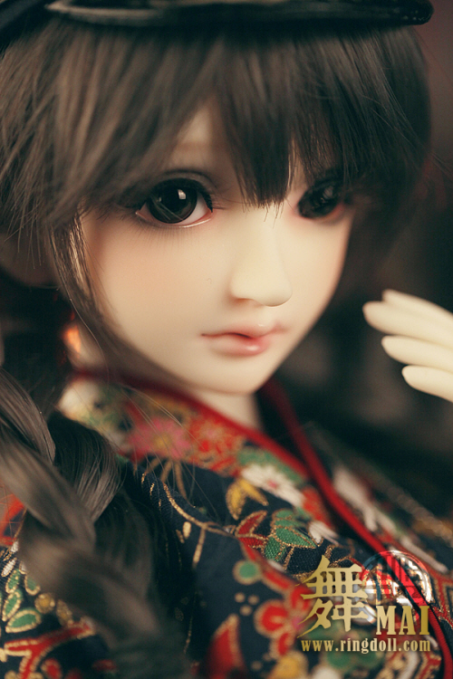 doll photo