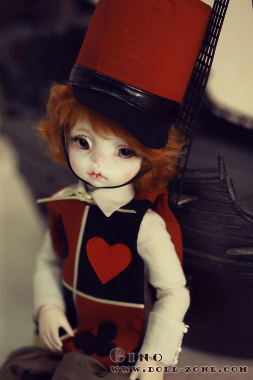 doll photo