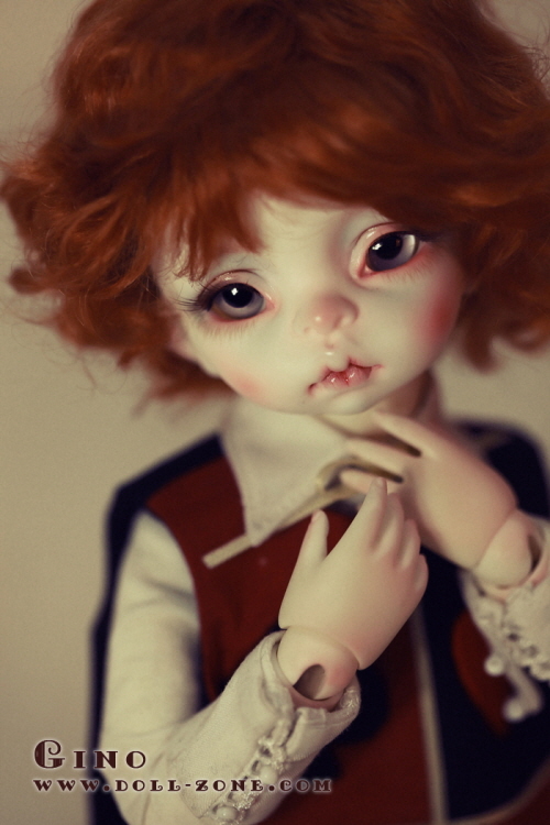 doll photo
