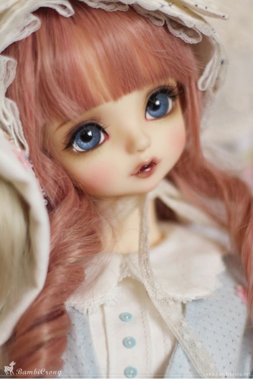 doll photo