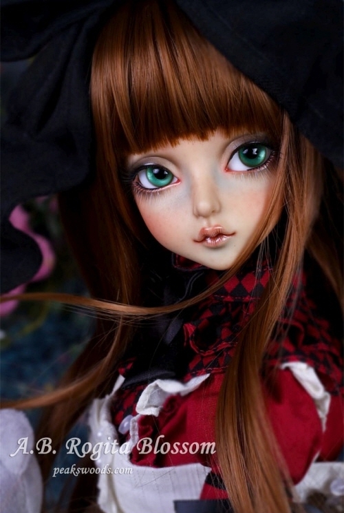 doll photo