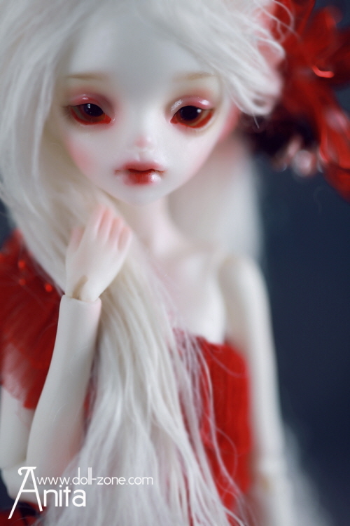 doll photo