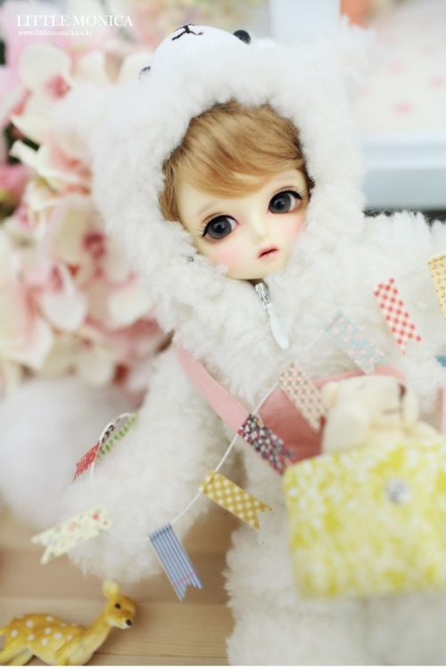 doll photo