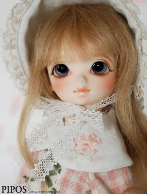 doll photo