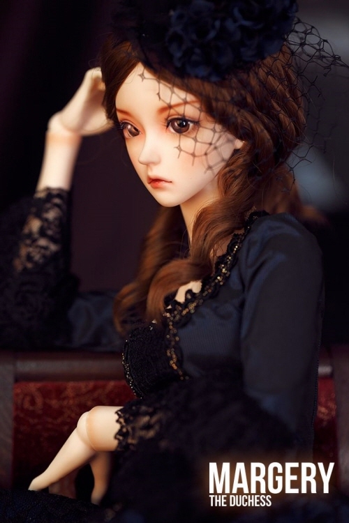 doll photo