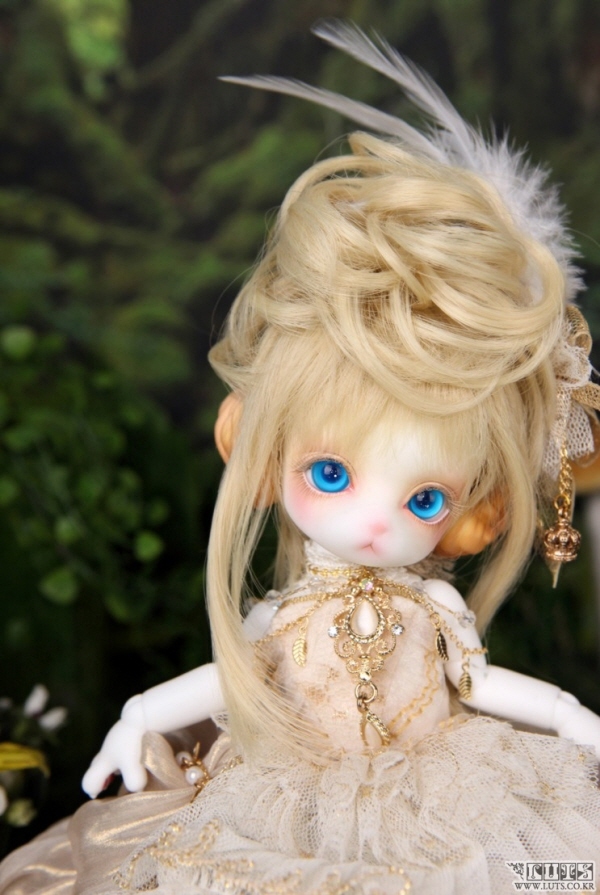 doll photo