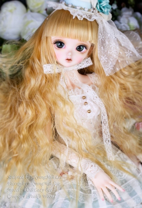 doll photo