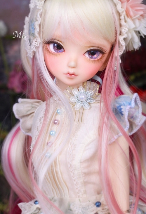 doll photo