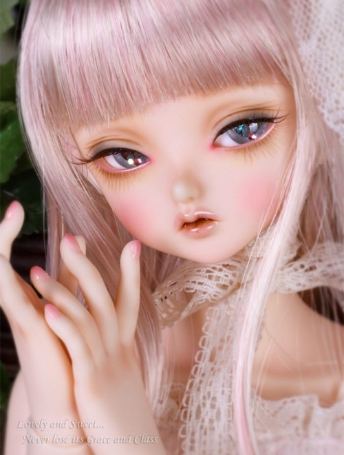 doll photo