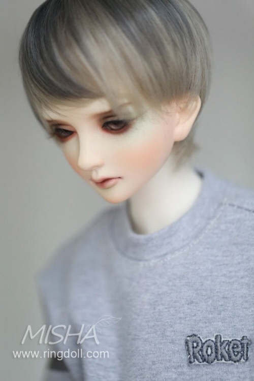 doll photo