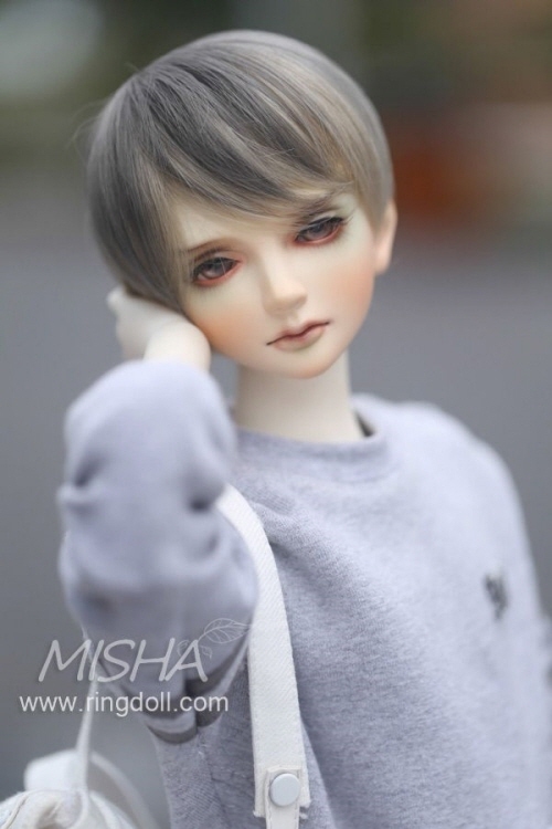 doll photo