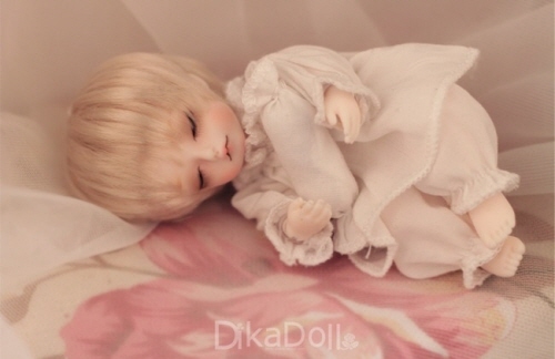 doll photo