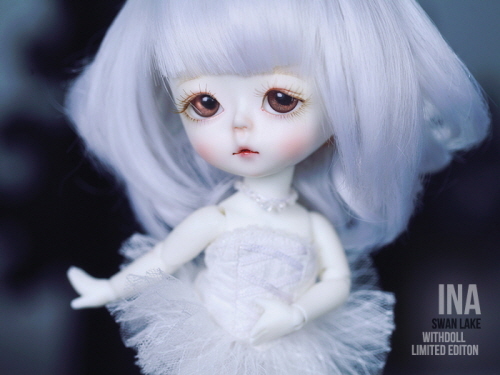 doll photo