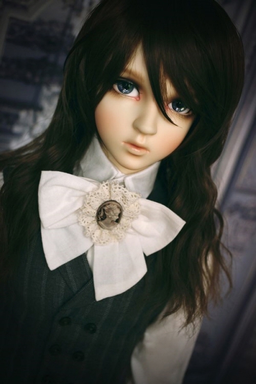 doll photo