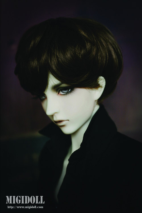 doll photo