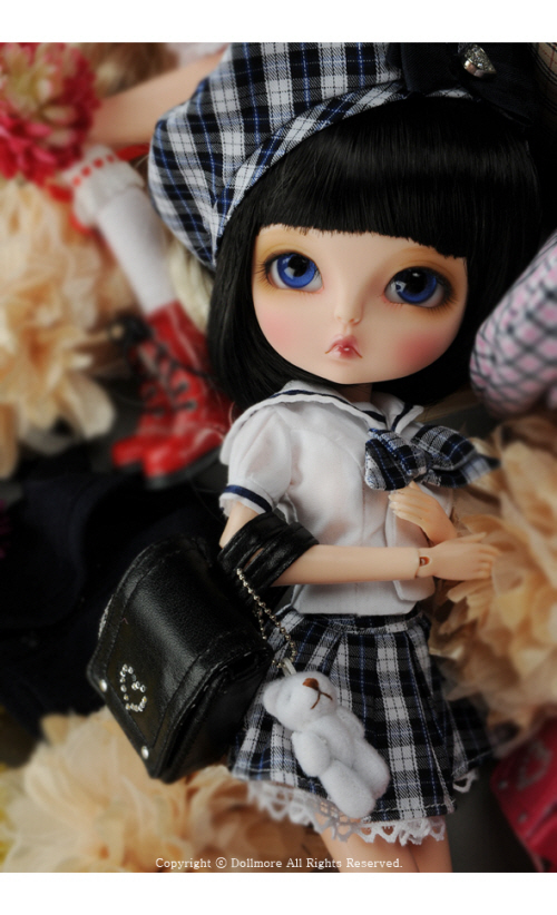 doll photo