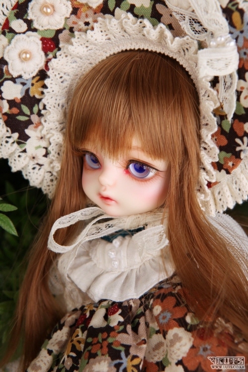 doll photo