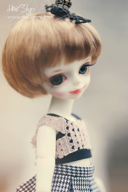 doll photo
