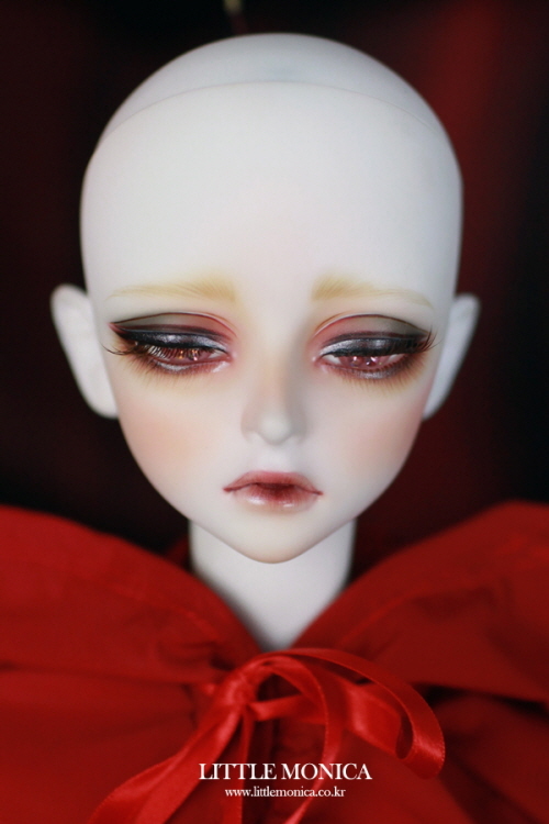 doll photo